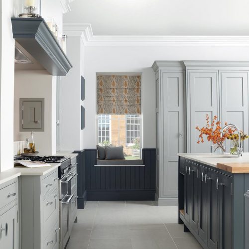 Katrine Painted, Elgin Grey & Caithness Slate Caledonia Traditional Shaker Style Kitchen